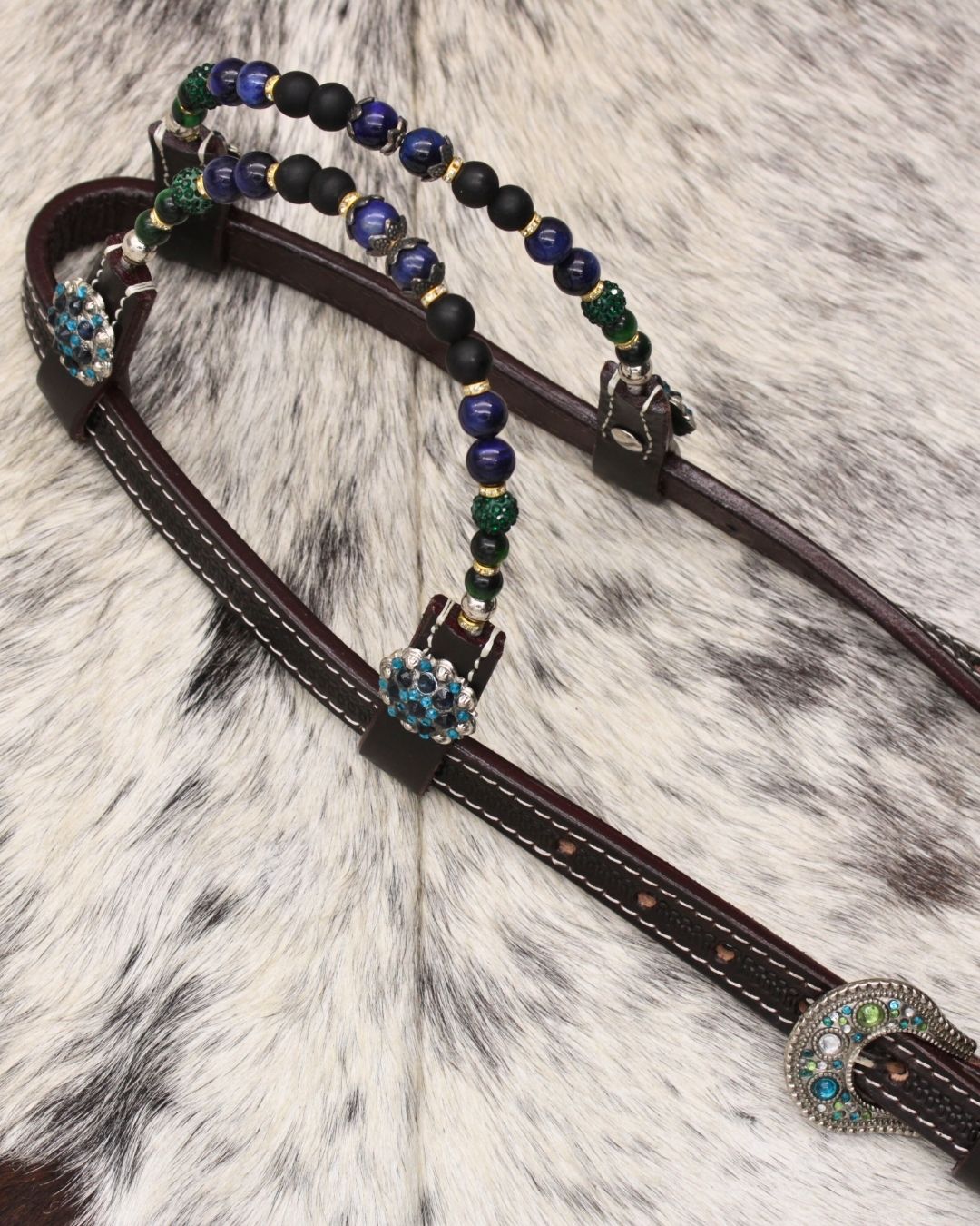 Bridon western deux oreilles fleuri, strass bleus et verts, perles