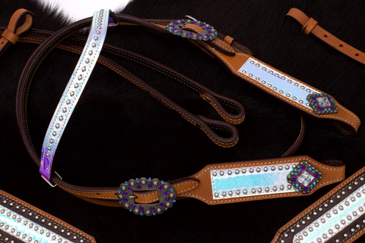 Ensemble western hologramme : bridon, collier et rênes, strass roses et bleus